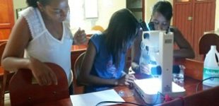Inducción a estudiantes de semillero en el trabajo de laboratorio